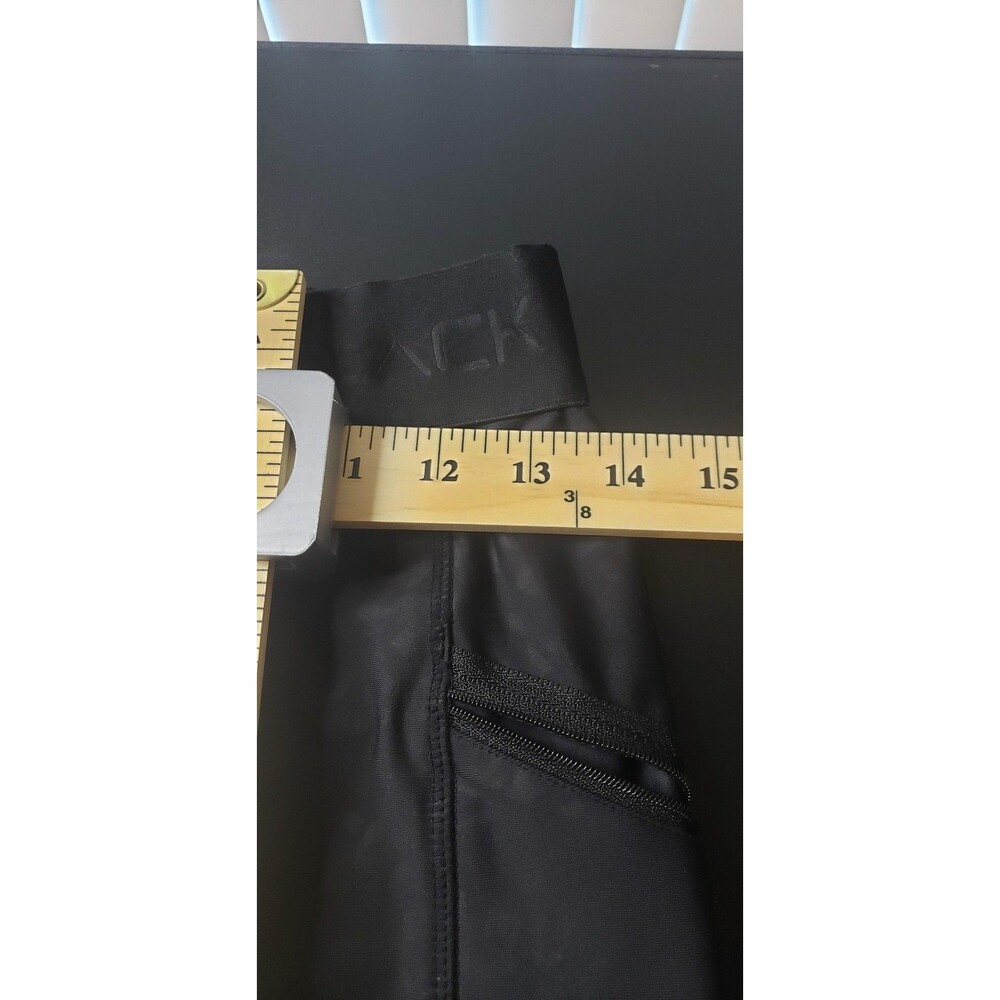 Actively Black Compression Shorts Womens L Black Zip Pockets Performance - Picture 7 of 8